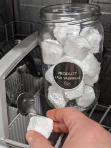 Lire la suite à propos de l’article Faire ses pastilles lave vaisselle maison