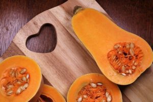 Lire la suite à propos de l’article Velouté d’hiver à la courge butternut (sans lactose)