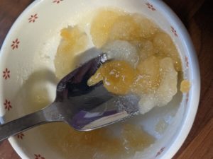 gommage fait maison huile argan et sucre - ajouter le miel