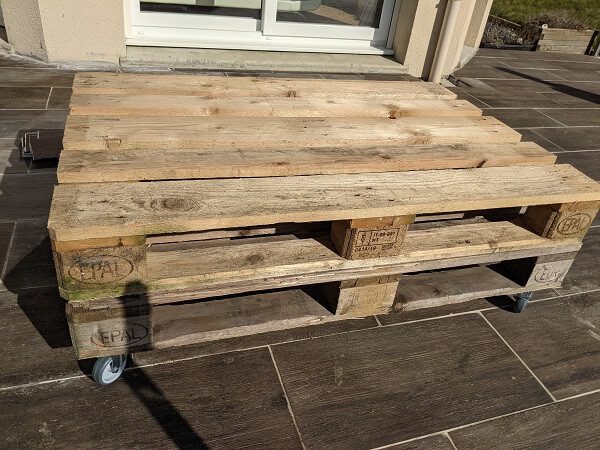 faire table basse palette - assemblage