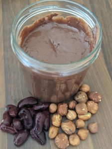 Lire la suite à propos de l’article Pâte à tartiner healthy et protéinée aux haricots rouges