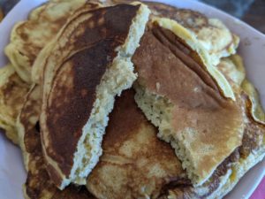 Lire la suite à propos de l’article Pancakes banane healthy avec 3 ingrédients