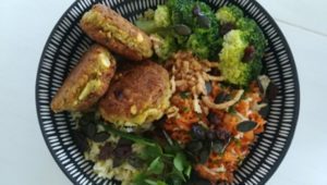 Lire la suite à propos de l’article Recette “fonds de placards” et anti gaspi : le buddha bowl