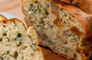 Lire la suite à propos de l’article Recette cake salé moelleux healthy