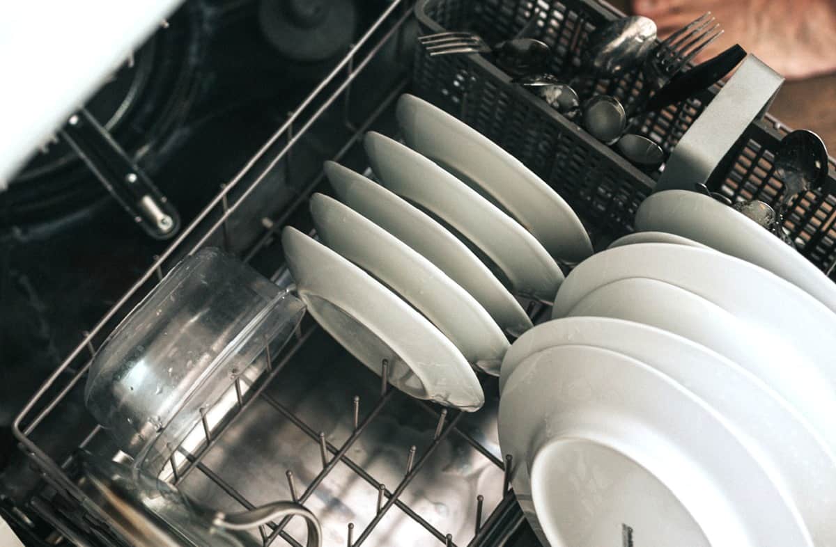 You are currently viewing Optez pour une poudre lave-vaisselle tout-en-un écologique et économique
