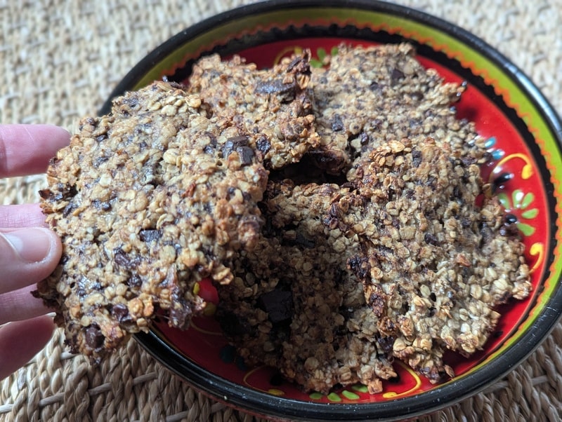 You are currently viewing Cookies avoine, chocolat et beurre de cacahuète : simples et croustillants